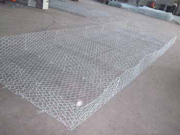 單隔板雷諾護(hù)墊